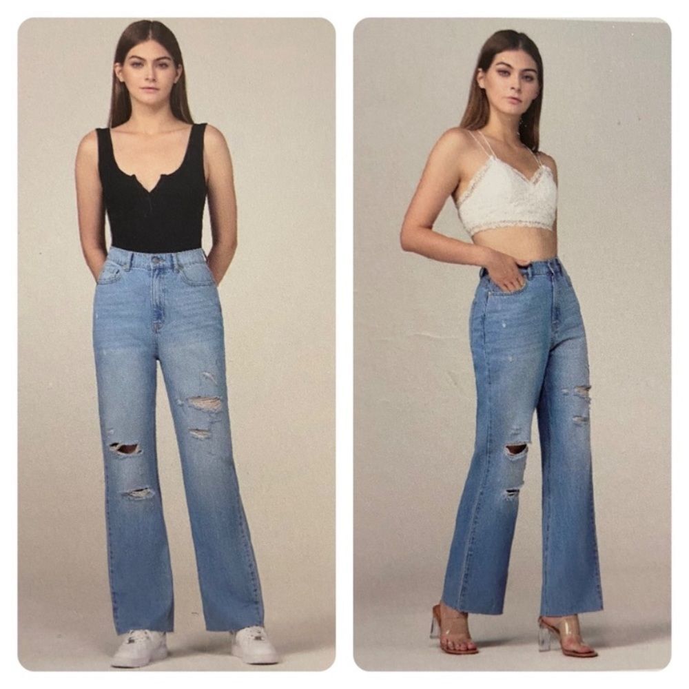 NWT Simple Society Denim Super High RiseJeans Baggy 90% Cotton Authentic Ripped